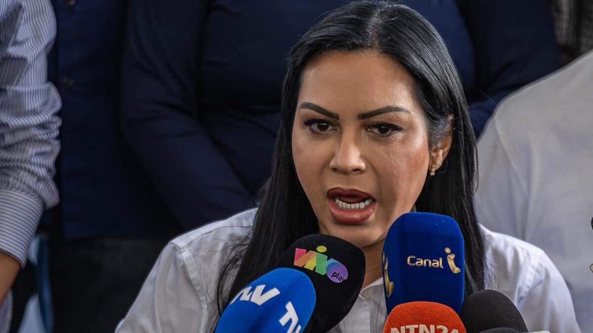 Fotografía de archivo de la opositora venezolana Delsa Solórzano. El lunes, Solórzano señaló que la restricción de viajes a Estados Unidos desde siete países, entre ellas la nación caribeña, es “confusa” y genera “incertidumbre”, por lo que pidió que se revoque esta “medida gravosa”.