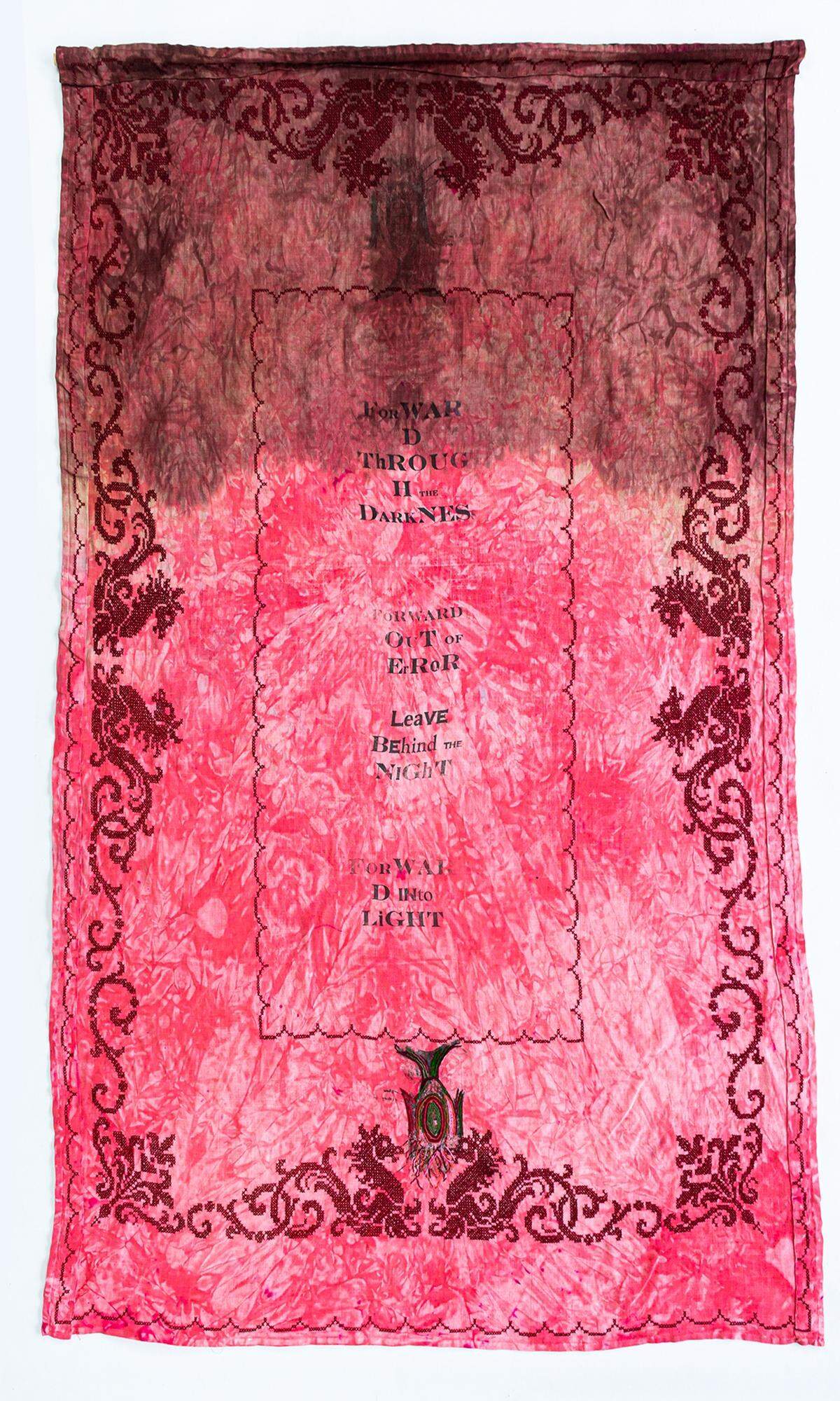 'Out of Error',&nbsp;2020, de Pip Brandt.&nbsp;Medio mixto sobre lienzo: tintes, hilo de bordar, tinte serigrafiado, 40 x 60 pulgadas.