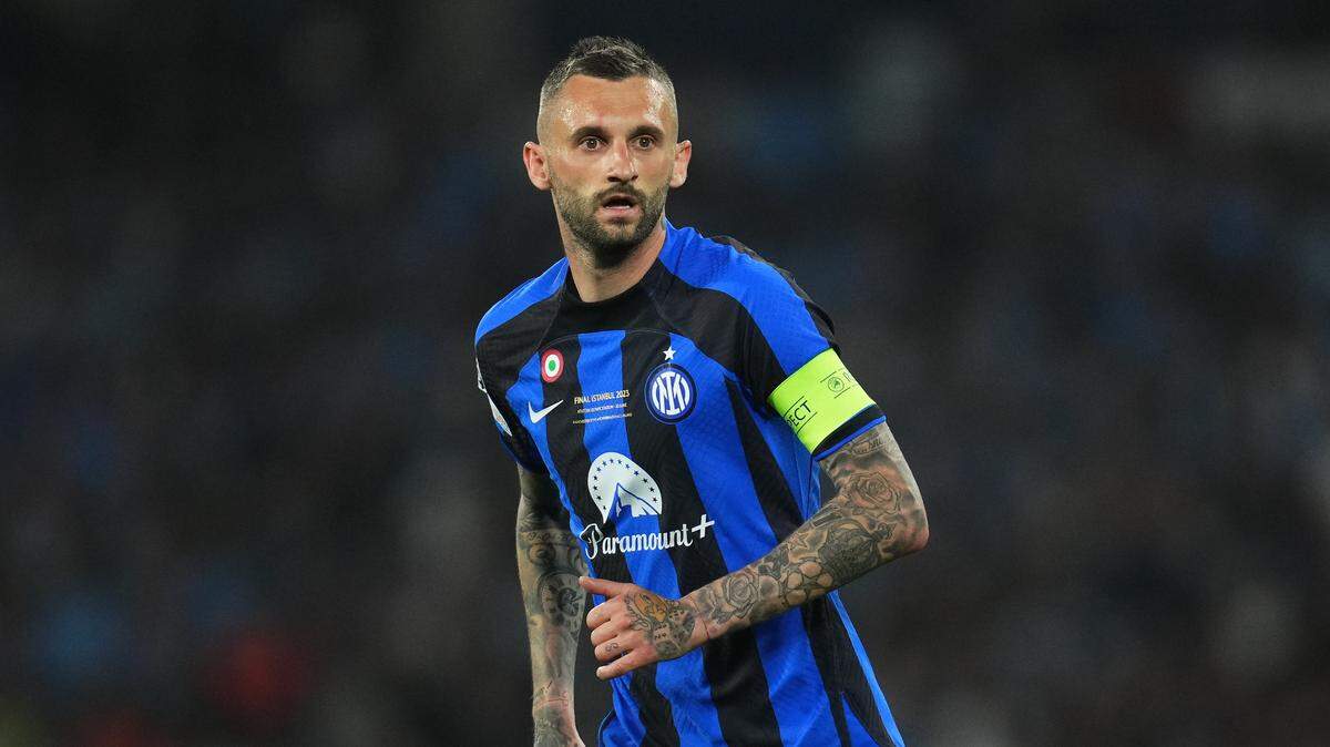 Foto de archivo. El centrocampista croata Marcelo Brozovic se sumó a la creciente lista de futbolistas de la élite europea seducidos por los millones de la liga de Arabia Saudí al unirse a Cristiano Ronaldo en Al-Nassr.