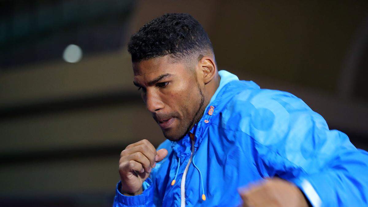 YURIORKIS GAMBOA enfrentará a Miguel Beltrán Jr. el 10 de noviembre en Miami.