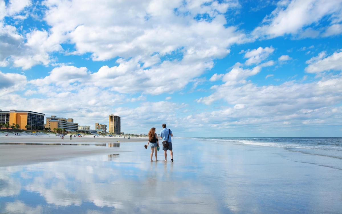 Las playas de Jacksonville, en la costa atlántica, le suman poder a la ciudad más poblada de Florida, que ocupa el sexto lugaer en la lista de mejores lugares para retirarse del U.S. News & World Report.