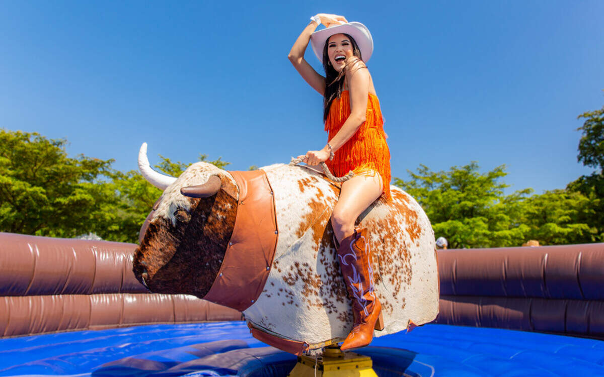 Festival de música de Country Bay en el Miami Marine Stadium.