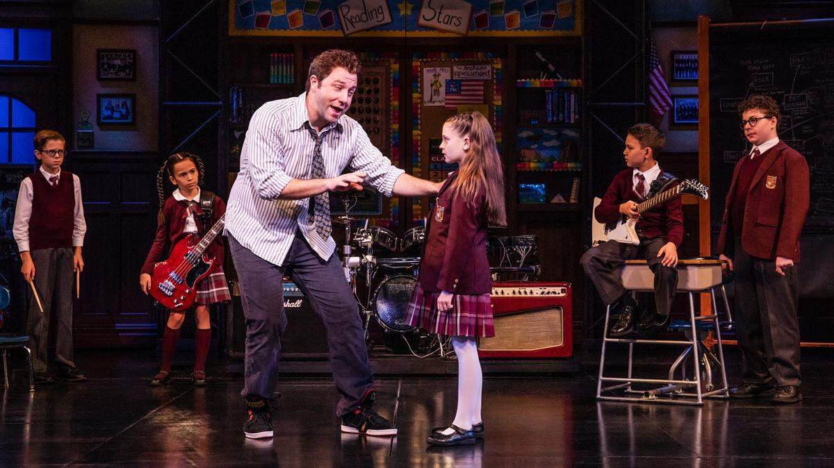 Estrenada en Broadway en el 2015 'The School of Rock' se deriva del exitoso filme del mismo título del 2003.