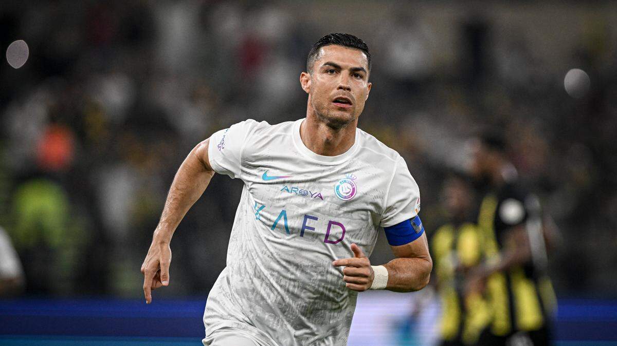Cristiano Ronaldo, de 39 años, suma ya 19 goles en la liga saudí y acumula 53 -más que nadie- en todo 2023, con lo que supera por uno al inglés Harry Kane y al francés Kylian Mbappé y por tres al noruego Erling Haaland.