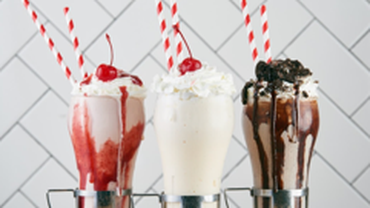 Black Tap Craft Burgers & Beer, la famosa hamburguesería, abrirá este verano su nuevo restaurante y bar en Miami, en la cuarta planta del Brickell City Centre. 
