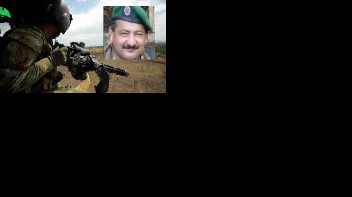 A Ruiz se le atribuyen varios atentados en el departamento de Antioquia, así como la muerte de al menos 35 militares en distintos ataques, una masacre de 10 campesinos en el departamento de Córdoba, y el sembrado masivo de minas antipersonales, entre otras acciones en los últimos 20 años, señaló Pinto.