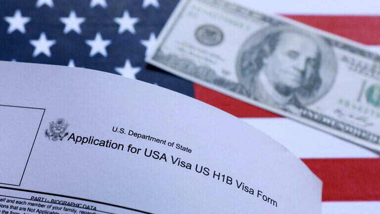 Trump planea otra tarifa de $100,000 para trabajadores con visa H-1B en EEUU