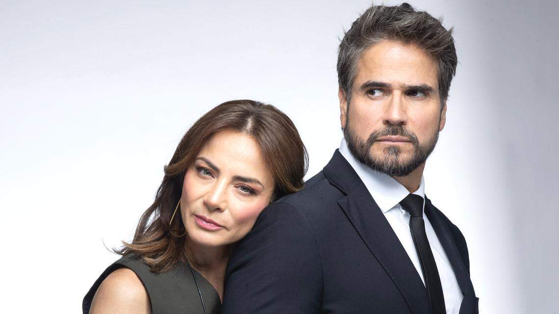 Silvia Navarro le pone tremendos cuernos al marido con su fortachón guardaespaldas
