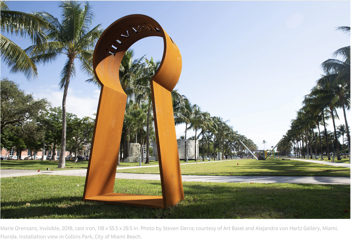 ‘Invisible’, 2018, escultura de hierro en forma de ojo de cerradura de Marie Orensanz.