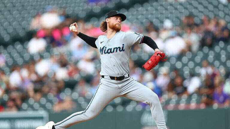 Meyer pierde su récord perfecto en Colorado y los Marlins su invicto ante los Rockies