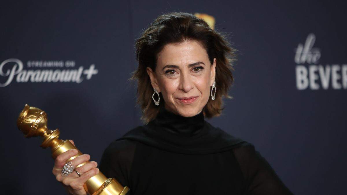 La brasileña Fernanda Torres ganó el premio a la mejor actriz en una película dramática por “Aún estoy aquí”, en la 82ª edición de los Globos de Oro celebrada el 5 de enero de 2025 en el hotel Beverly Hilton en Los Angeles, California.