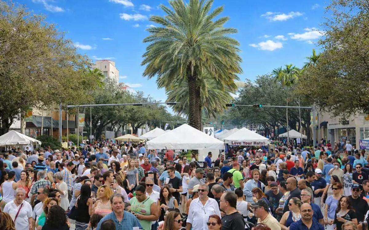 Carnaval en la milla de Coral Gables.