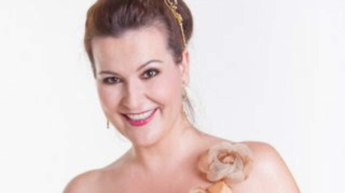En el estreno miamense, el papel de la enamorada florista, Mimí, lo cantará la soprano Adrienn Miksch.