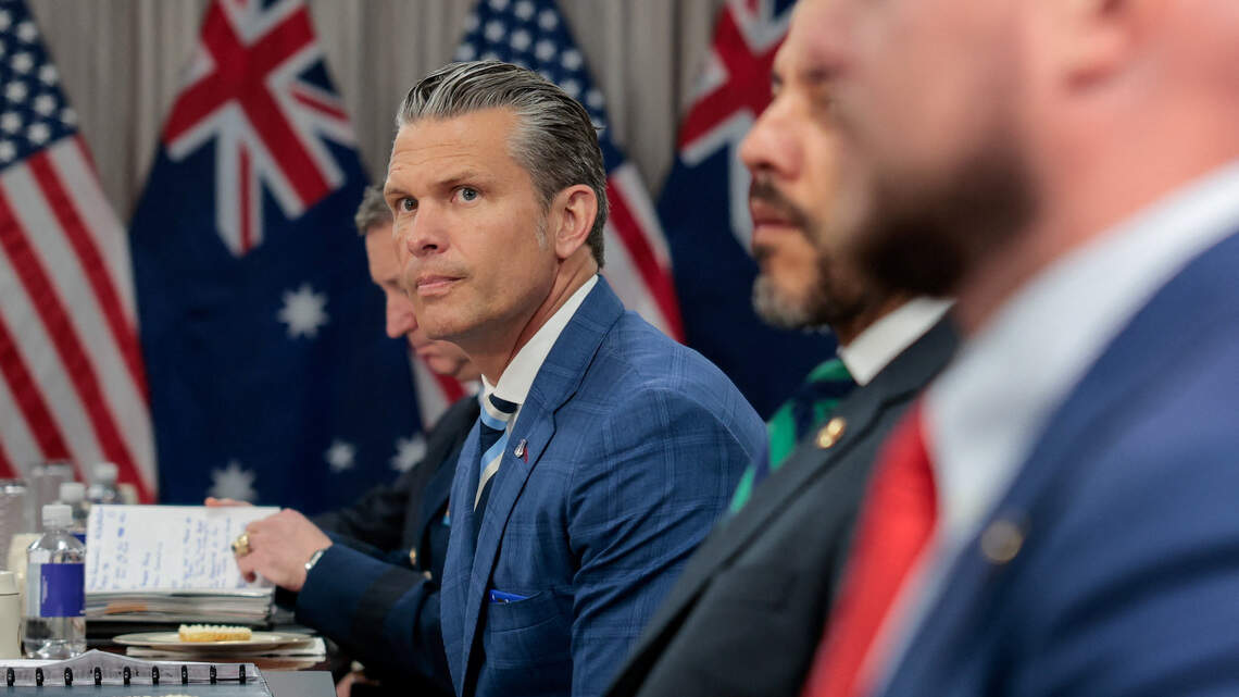 Hegseth alienta una purga en el Pentágono y la salida de la cúpula civil