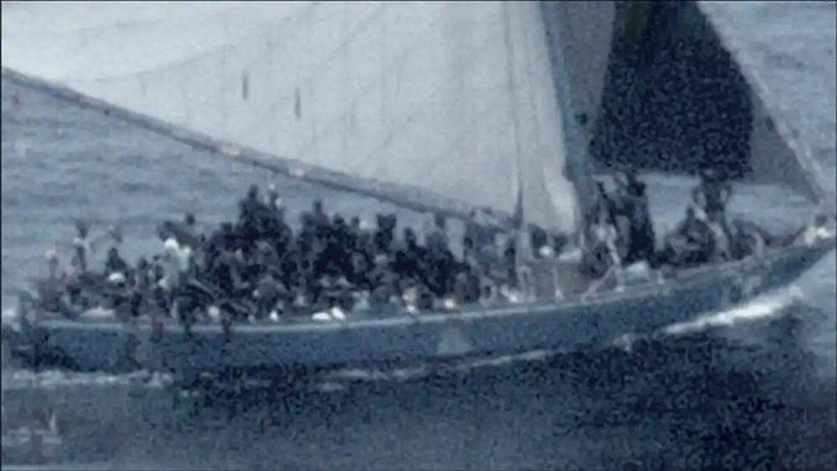 Los guardacostas de EEUU transfirieron a 275 personas a las autoridades de Bahamas.