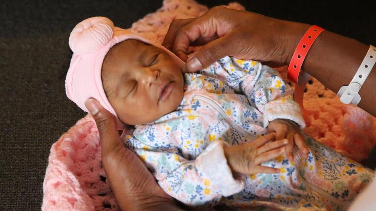 Dar a luz en la era del coronavirus: padres del sur de la Florida enfrentan alegría y temor