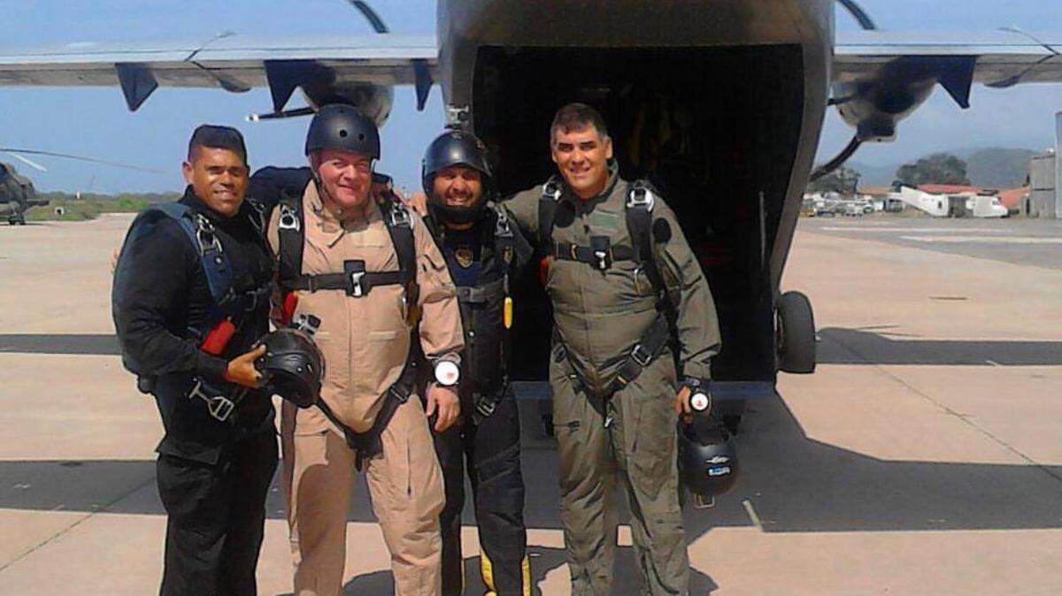 Captain Luis de La Sotta, first on the right.