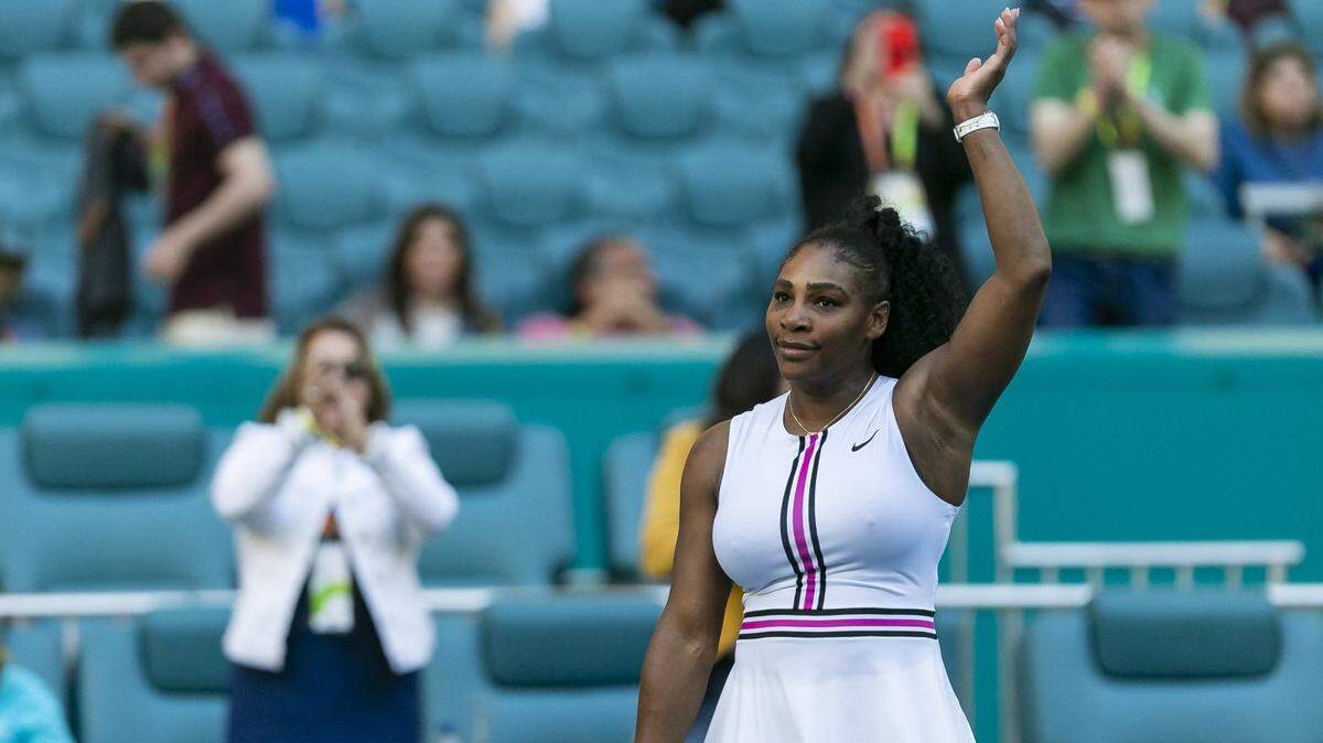 Serena Williams reacciona tras derrotar a Rebecca en el partido del Miami Open celebrado el 22 de marzo de 2019 en el Hard Rock Stadium en Miami Gardens.