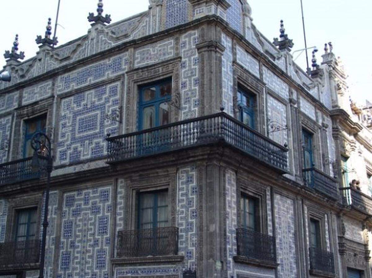 Casa de los azulejos.