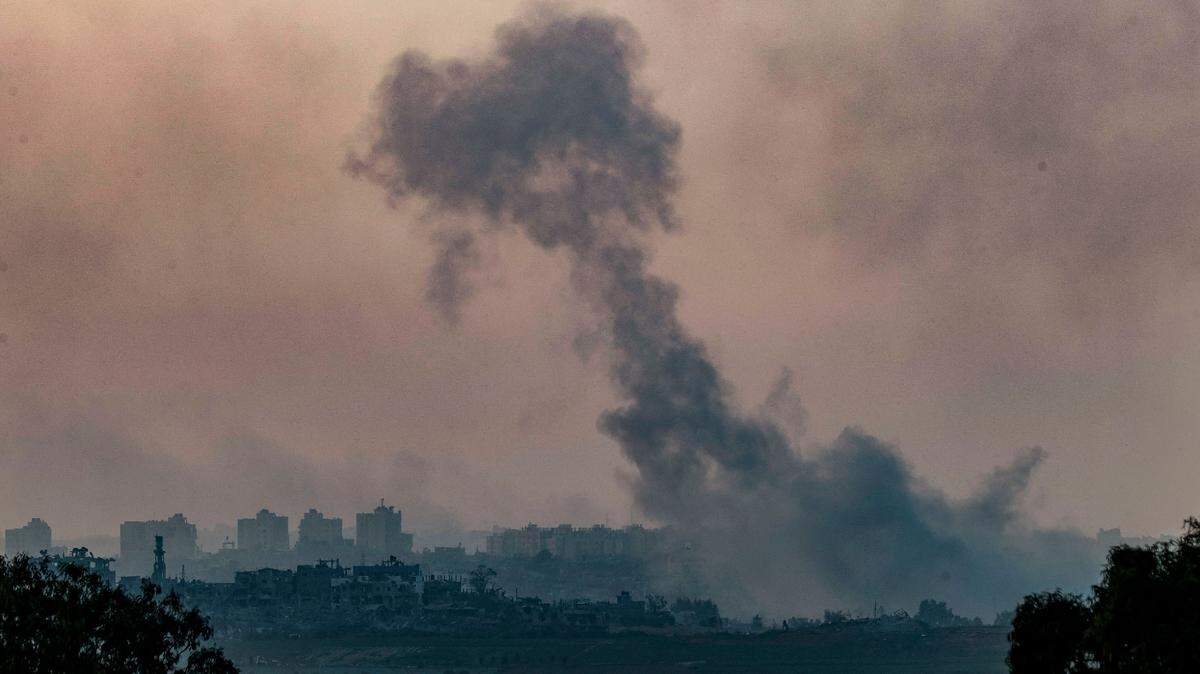 Vista de un sector de Gaza que fue bombardeado por la fuerzas armadas de Israel, el jueves 2 de noviembre de 2023. De acuerdo a reportes, las tropas israelíes se enfrentan a milicianos de Hamas cerca de Ciudad de Gaza.