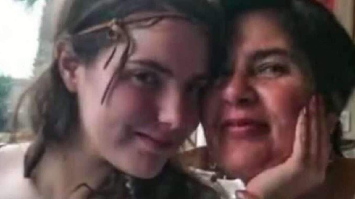 Graciela Cifuentes (der.) y su hija Sol