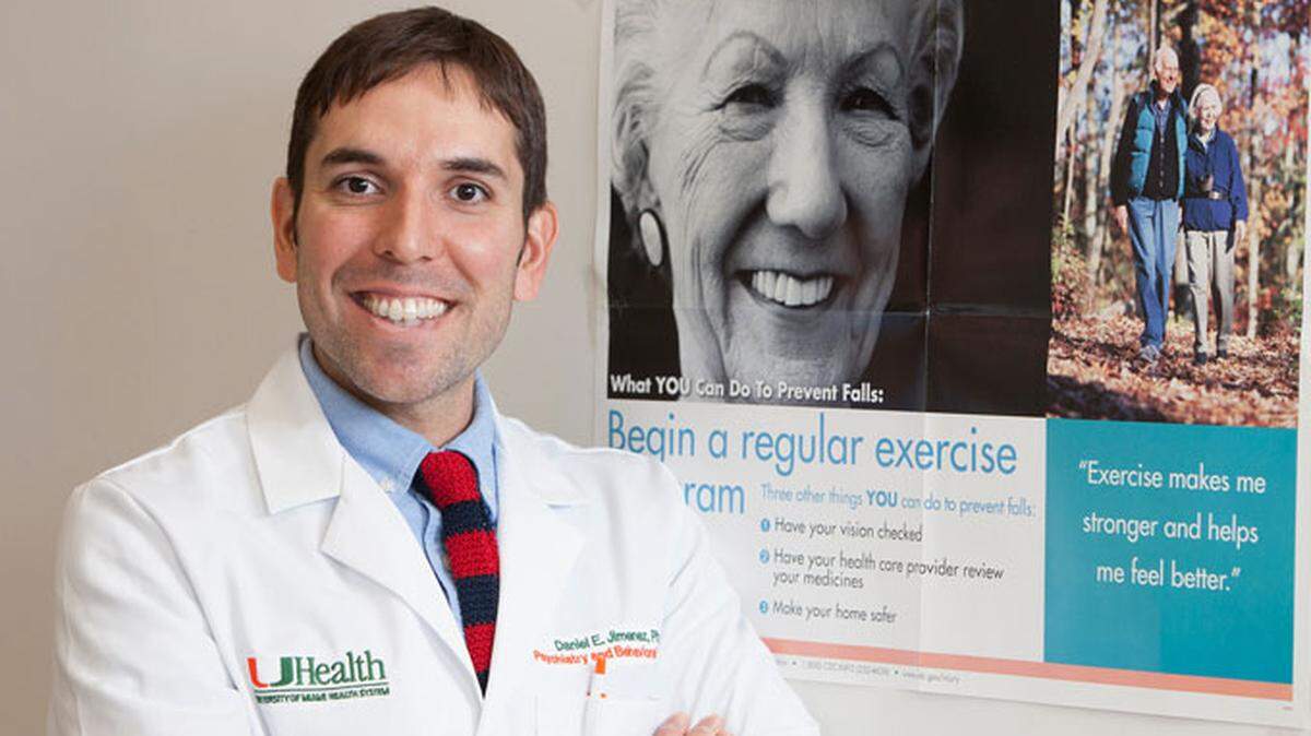 Danny Jimenez, Ph.D., es professor adjunto de psiquiatría y ciencias de la conducta en la Universidad de Miami Miami.