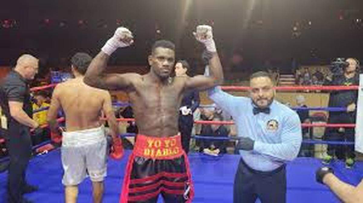 Yoenli Feliciano Hernández va más rápido que lo esperado. El cubano acaba de ser elevado al puesto número uno del ranking de la categoría mediana en las listas de la Asociación Mundial del Boxeo