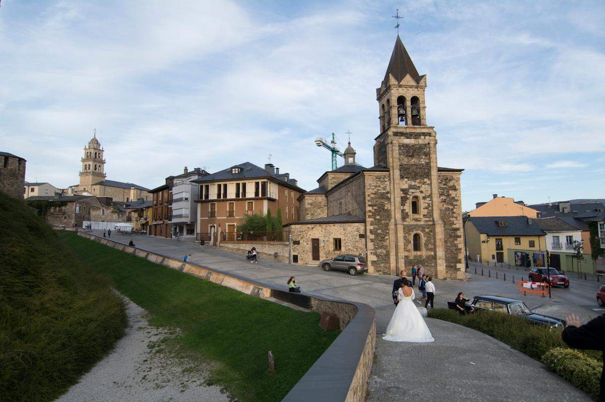 Vista de Ponferrada y sus edificios históricos.