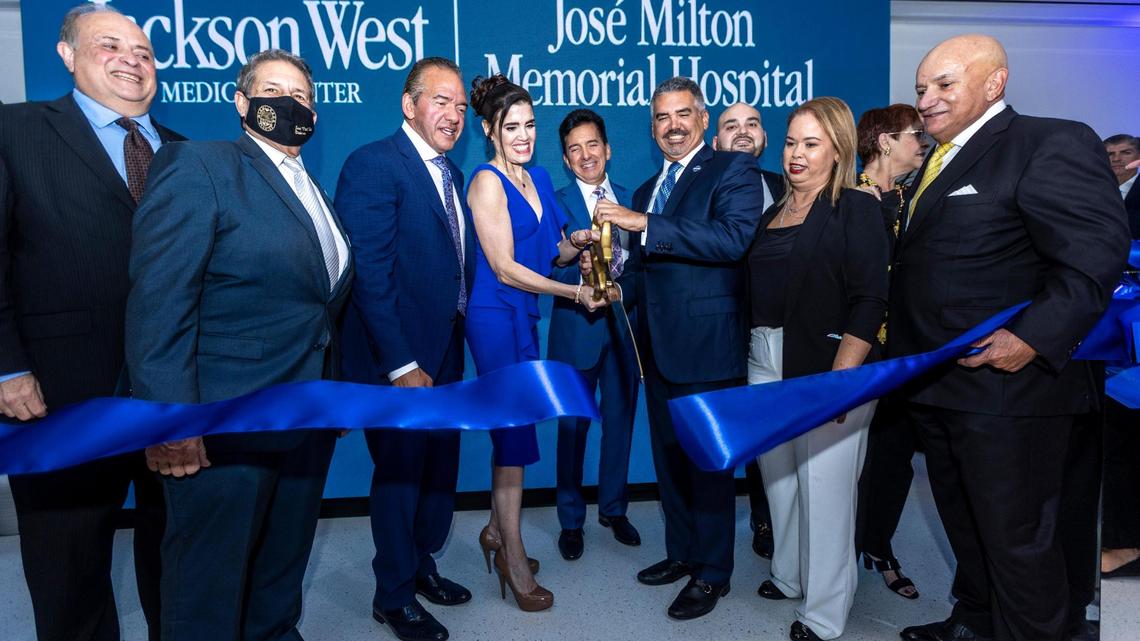 Jose Milton family members, along with executives of Jackson Health System and governmental leaders, inaugurate the Jackson West Medical Center / José Milton Memorial Hospital on Tuesday, July 27, 2021.