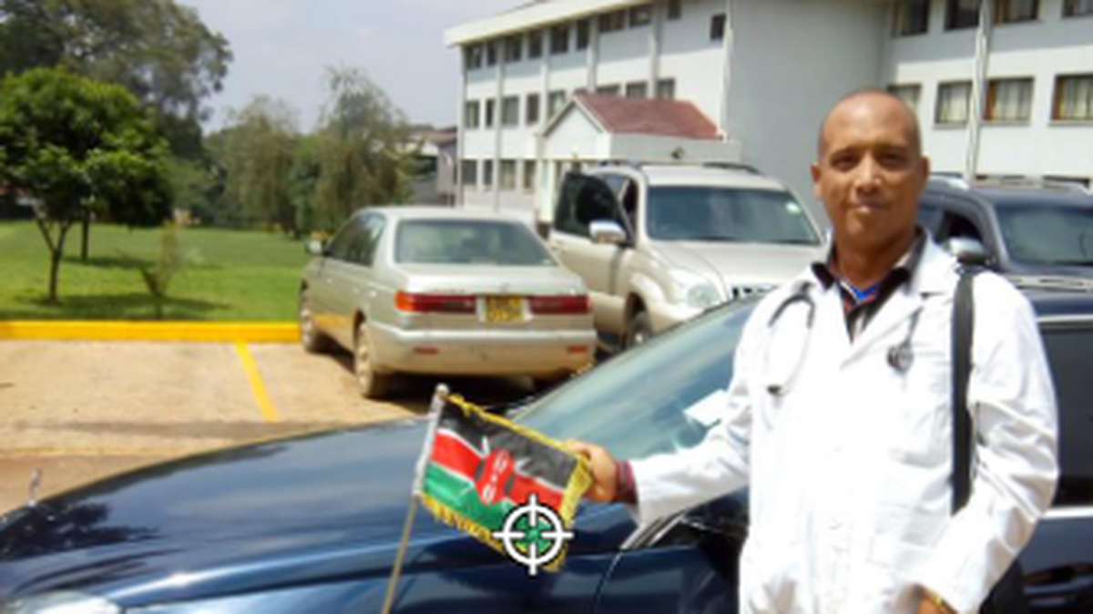 El doctor Assel Herrera Correa fue secuestrado el viernes 12 de abril del 2019 en la ciudad de Mandera, Kenya, por miembros del grupo terrorista Al-Shabab.
