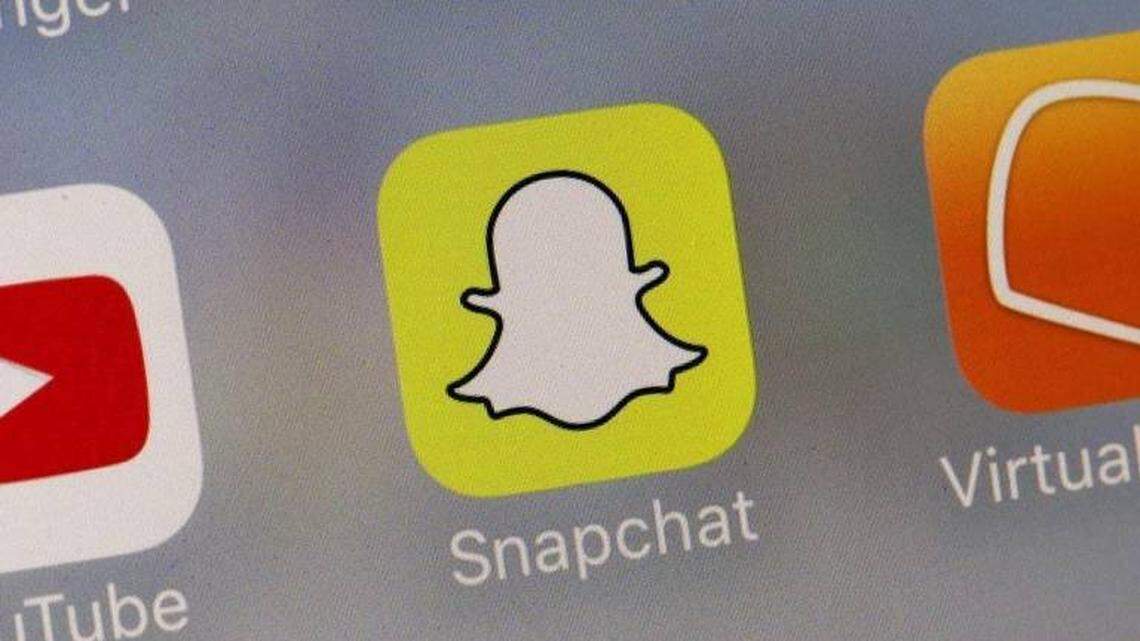 A substitute teacher was arrested after he’s accused of sending inappropriate messages to a student via Snapchat, South Carolina cops say. 
