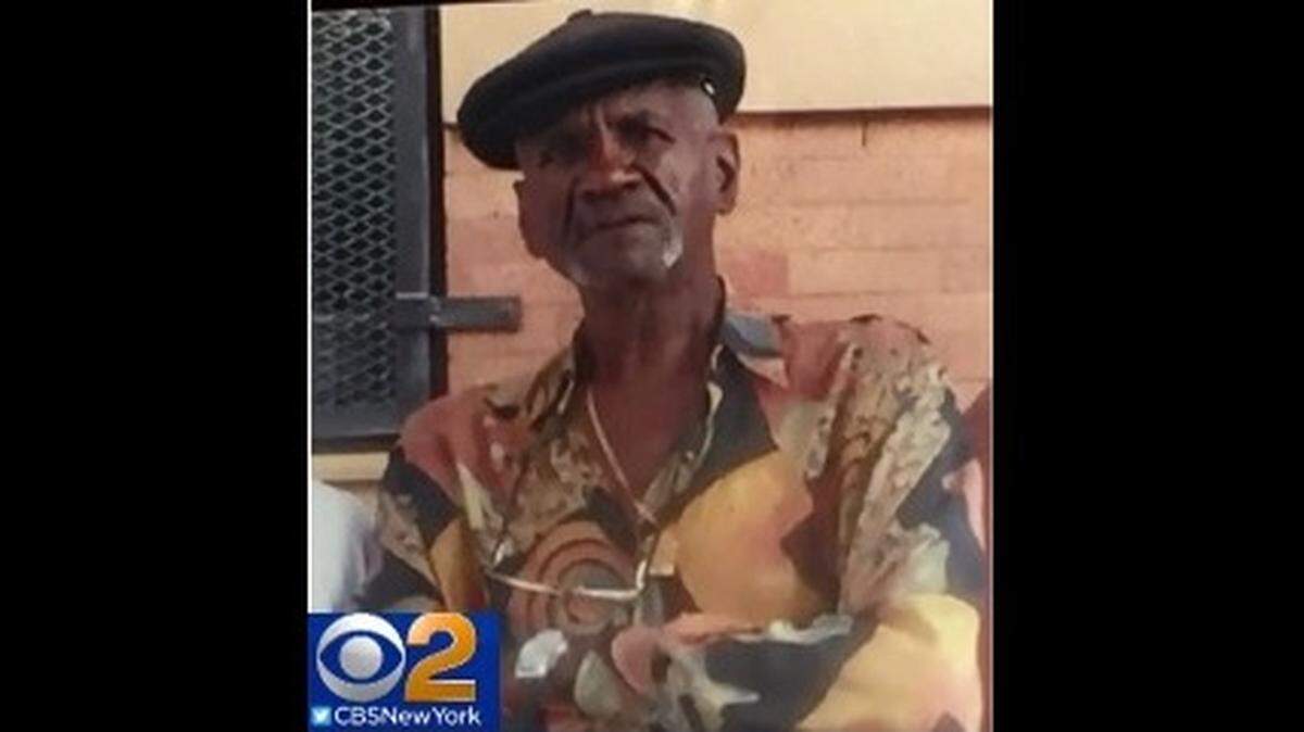Owen Dillard, de 73 años, fue encontrado apuñalado el 11 de junio en su apartamento en el sector del Bronx, Nueva York.