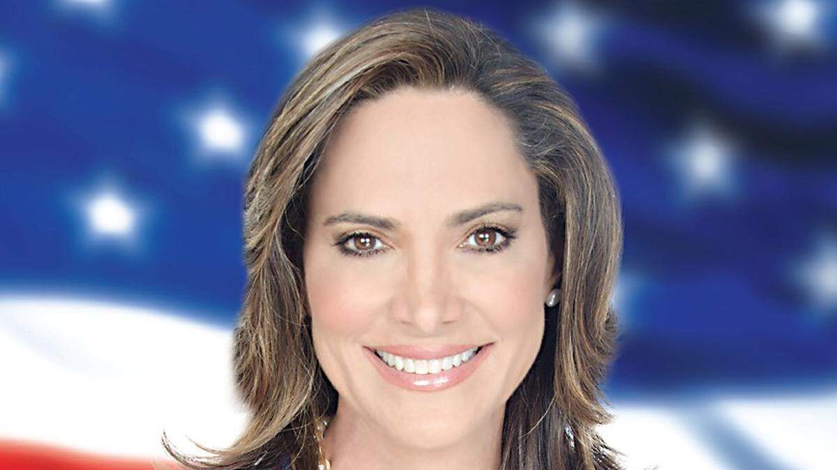 María Elvira Salazar