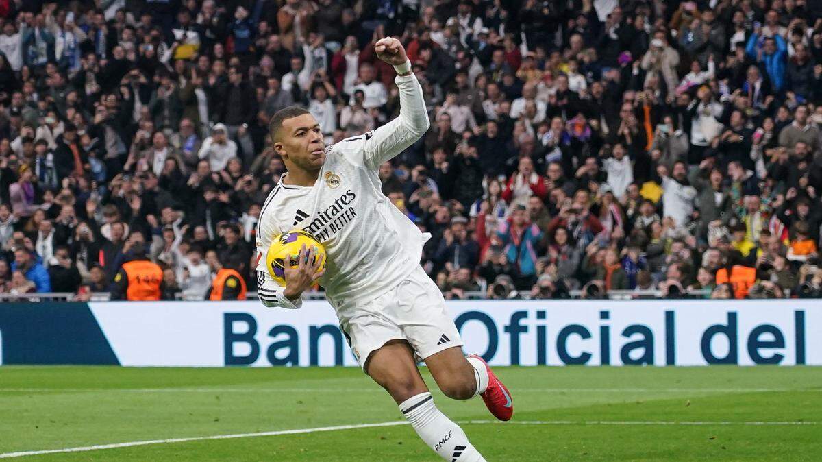 Kylian Mbappé anotó dos goles en el triunfo del Real Madrid 4-1 ante Las Palmas, en el partido de la liga española celebrado el 19 de enero de 2025 en Madrid.