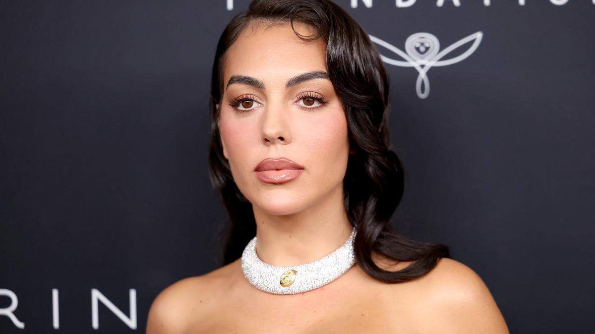 Georgina Rodríguez asiste a la cena Caring for Women de la Fundación Kering en The Pool el 11 de septiembre de 2025 en la ciudad de Nueva York.