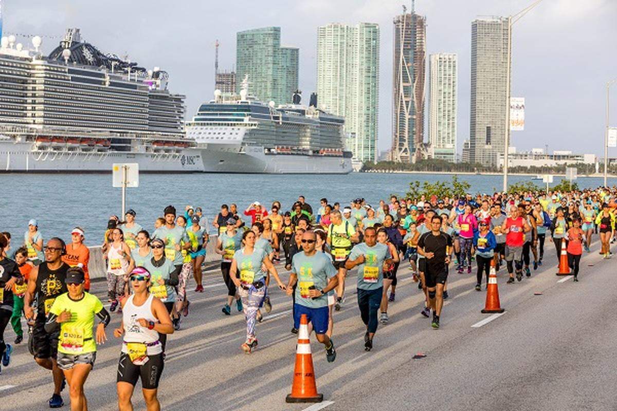 Lifetime Miami Marathon y Half Marathon.