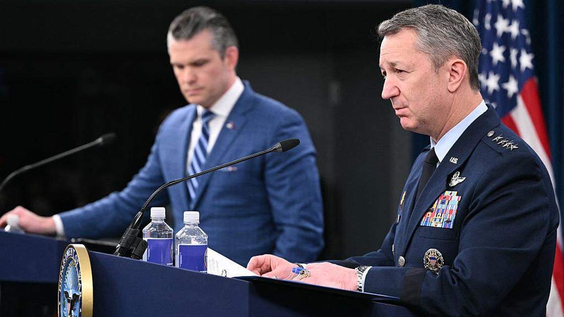 El secretario de Guerra de EEUU dice que la ofensiva contra Irán fue una "victoria histórica"