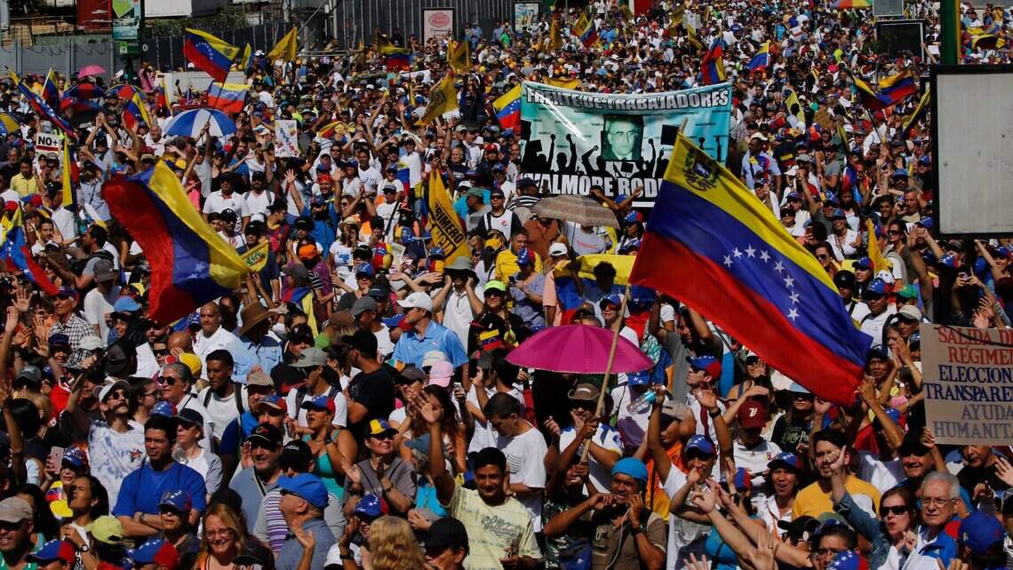 El dilema de los exiliados venezolanos: ¿volver o no volver?