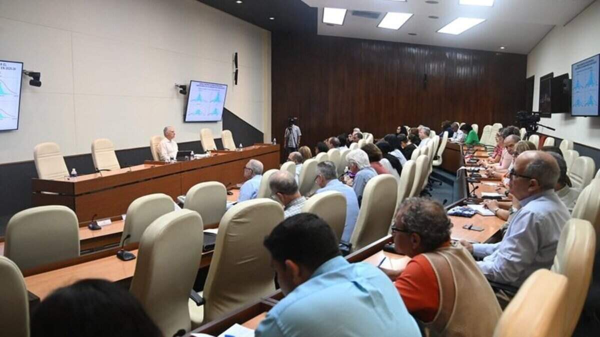 Una reunión del gobierno cubano advirtió sobre el problema de la hipertensión en la isla, una enfermedad que supera los 3,1 millones de casos.