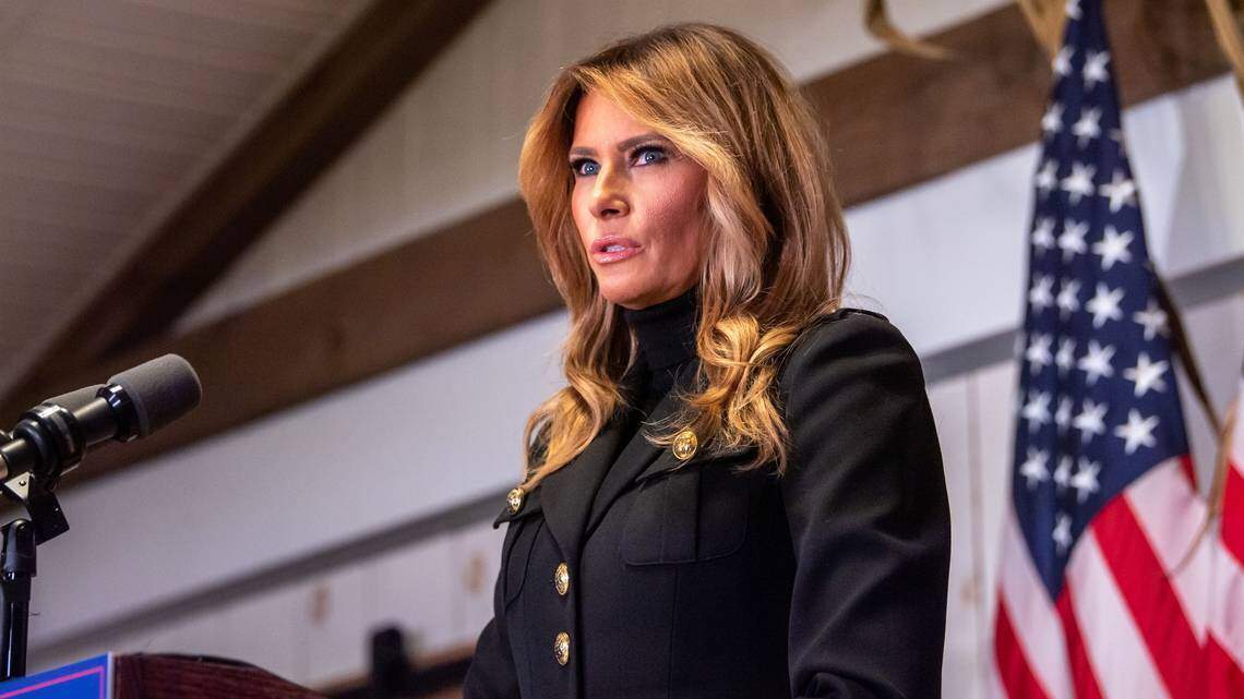 ¿Venden el vestido de novia de Melania Trump en eBay? Un misterioso anuncio levanta sospechas
