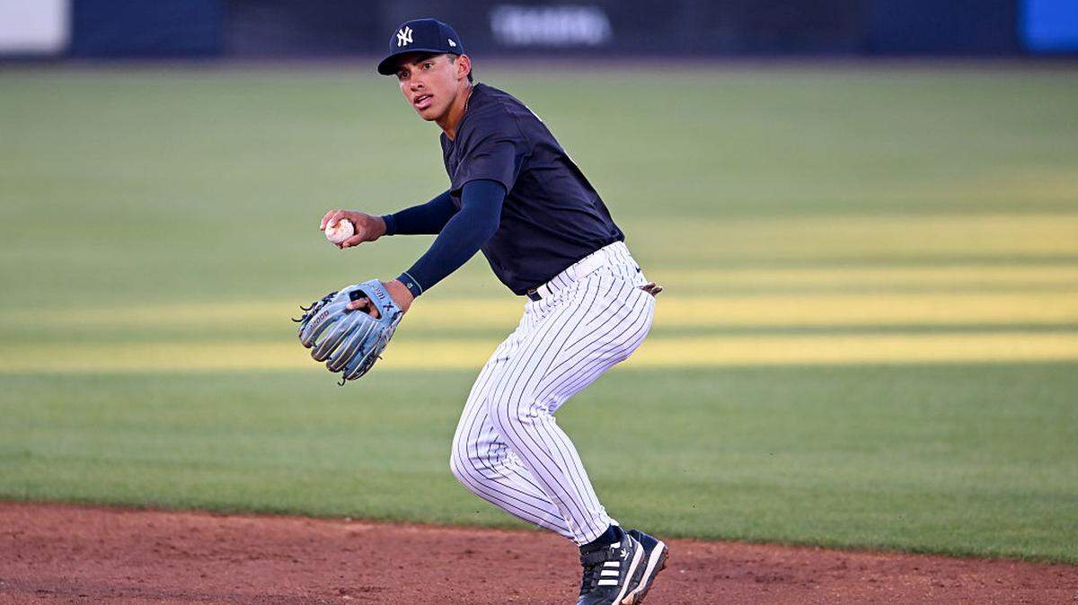 Para muchos evaluadores de talento, el joven de raíces cubanas George Lombard Jr. representa el nombre llamado a marcar el futuro de la posición de torpedero de los Yankees de Nueva York durante la próxima década.