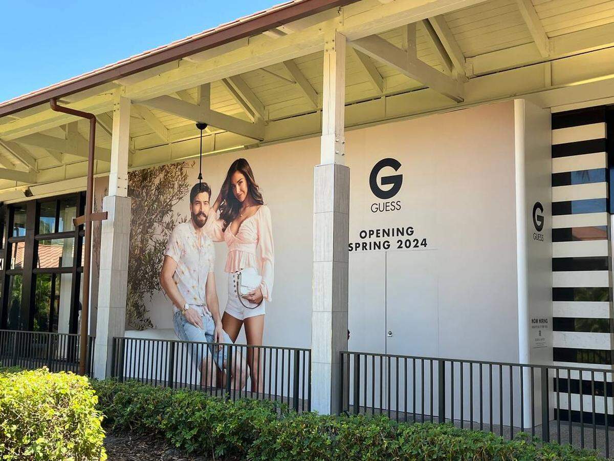 G Guess está en construcción en The Falls en South Miami-Dade.