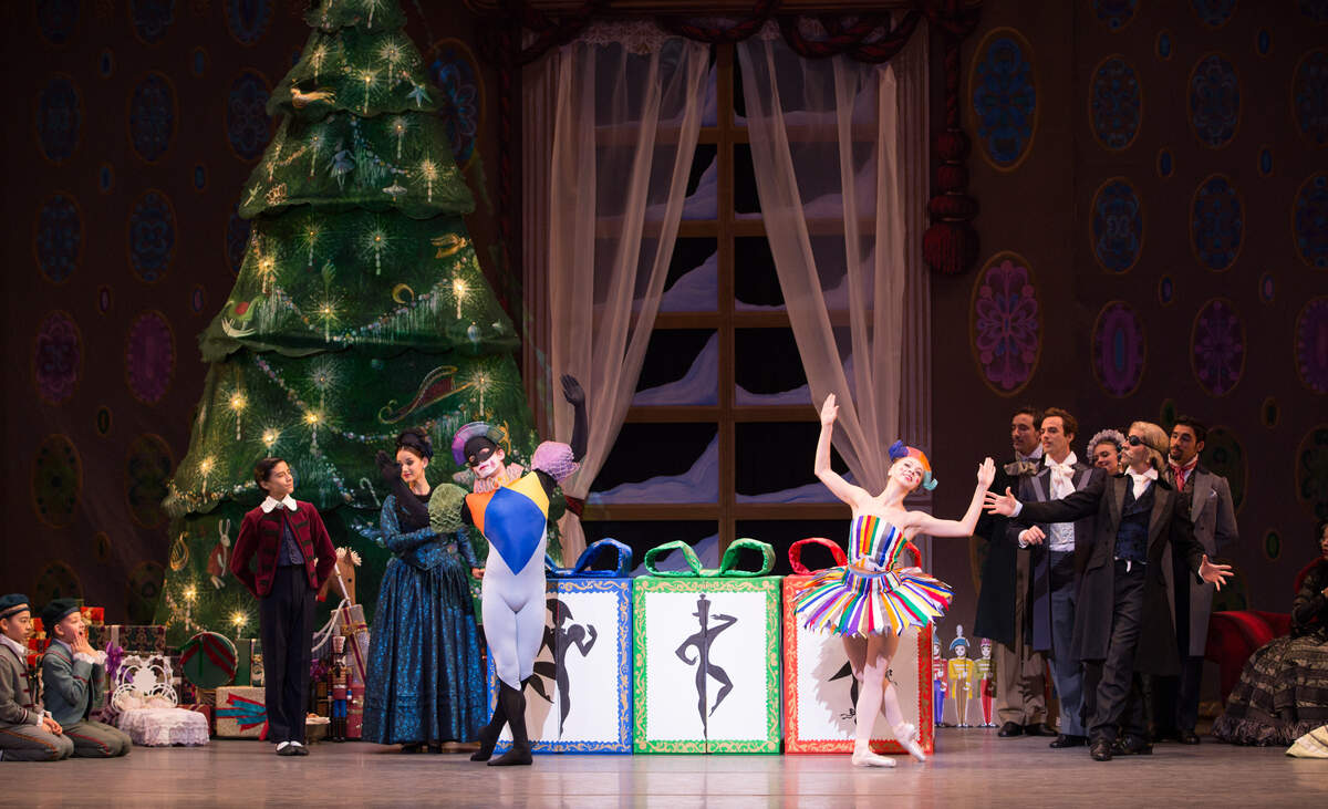 Ellen Grocki y Alex Manning en la producción del Miami City Ballet ‘The Nutcracker’ de George Balanchine.