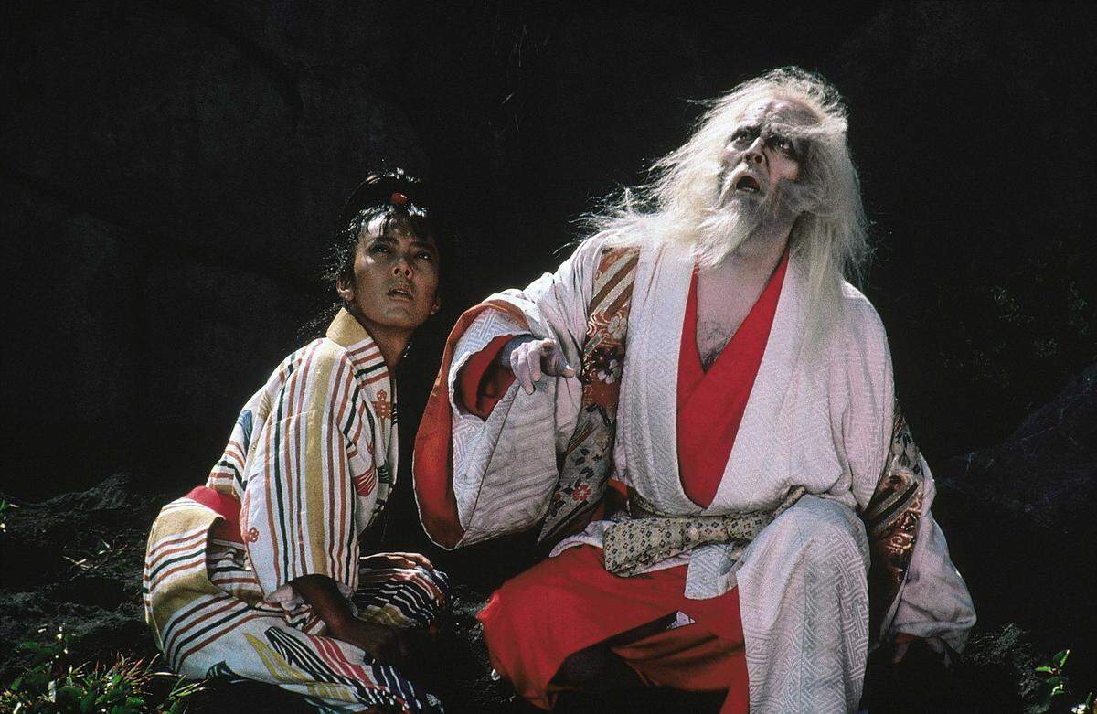 ‘Ran’ (1985), basado en la tragedia ‘El rey Lear’ de William Shakespeare, el filme es una impactante historia de guerra, traición y locura.
