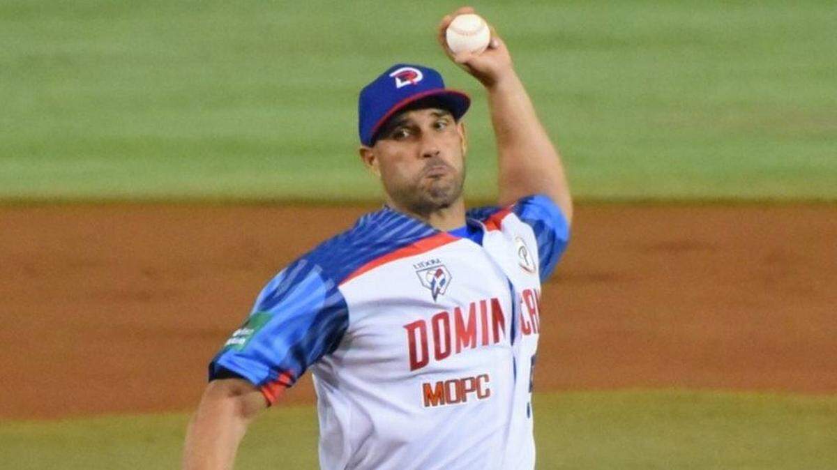 Raúl Valdez es un hijo querido en tierras quisqueyanas para no hablar ya que esta será su novena Serie del Caribe que lo convertirá en el segundo pelotero nacido en la mayor de las Antillas con más participaciones en este tipo de evento, solo superado por Luis de León (11).