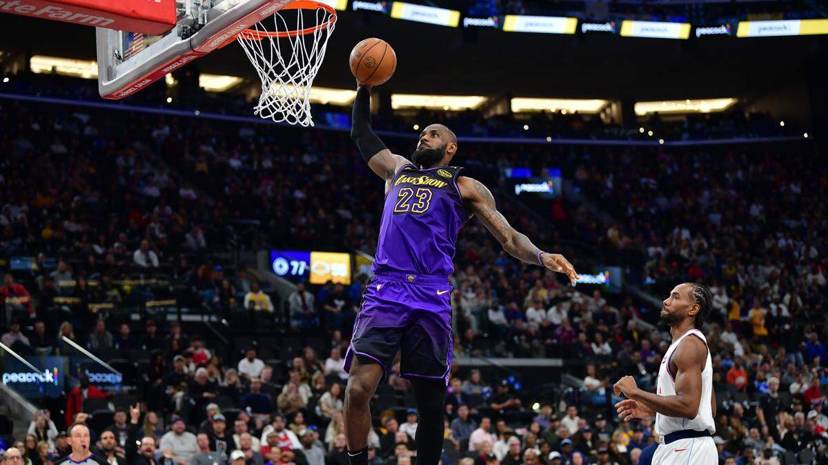 LeBron James, líder de los Lakers de Los Angeles, será titular en el Juego de las Estrellas del próximo 16 de febrero en San Francisco por vigésima primera vez en su carrera, según anunció este jueves la NBA.