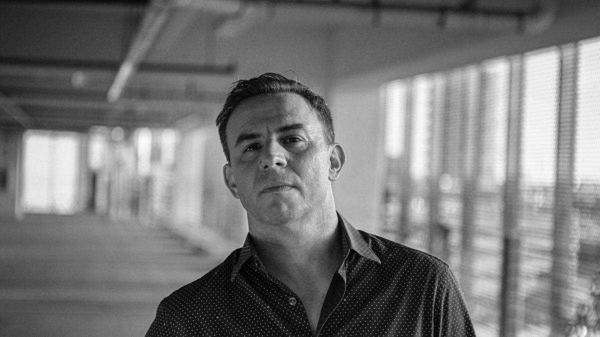 Gastón Virkel presenta su novela el sábado 14 de marzo a las 7 p.m. en Books and Books de Coral Gables.