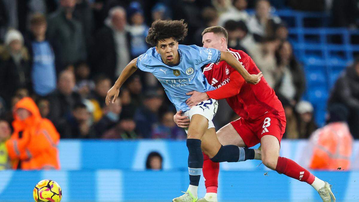  El Manchester City puso fin a su mal paso con una balsámica victoria 3-0 contra Nottingham Forest, el 4 de diciembre de 2024 en la liga inglesa.
