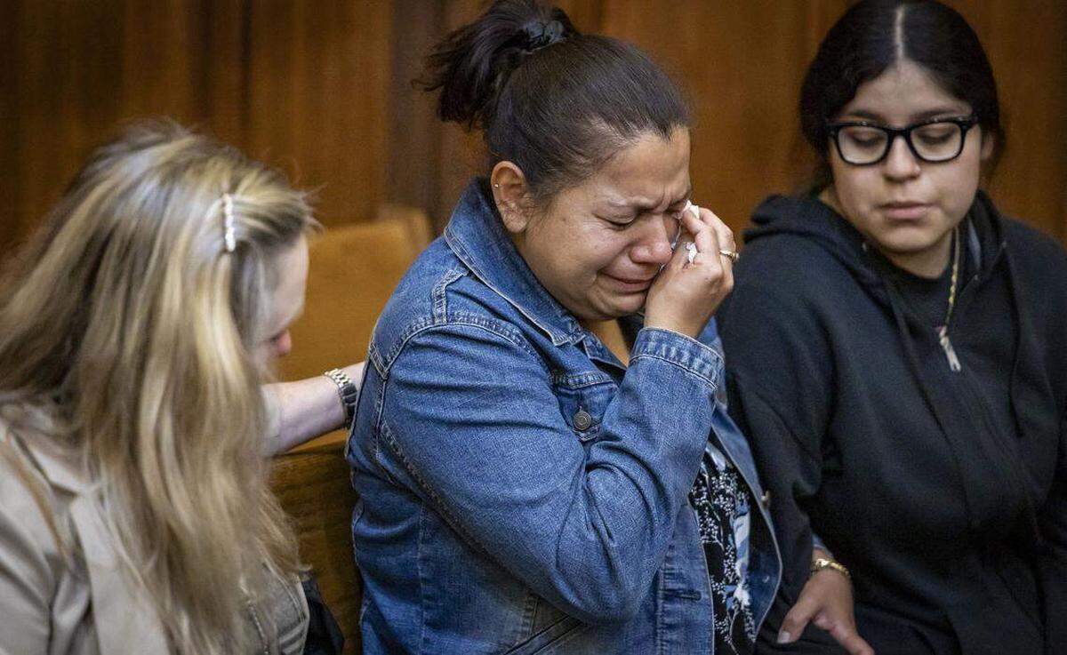 La familia de Pedro Jiménez reacciona tras el veredicto. Daisy Link fue declarada culpable de asesinato en segundo grado.