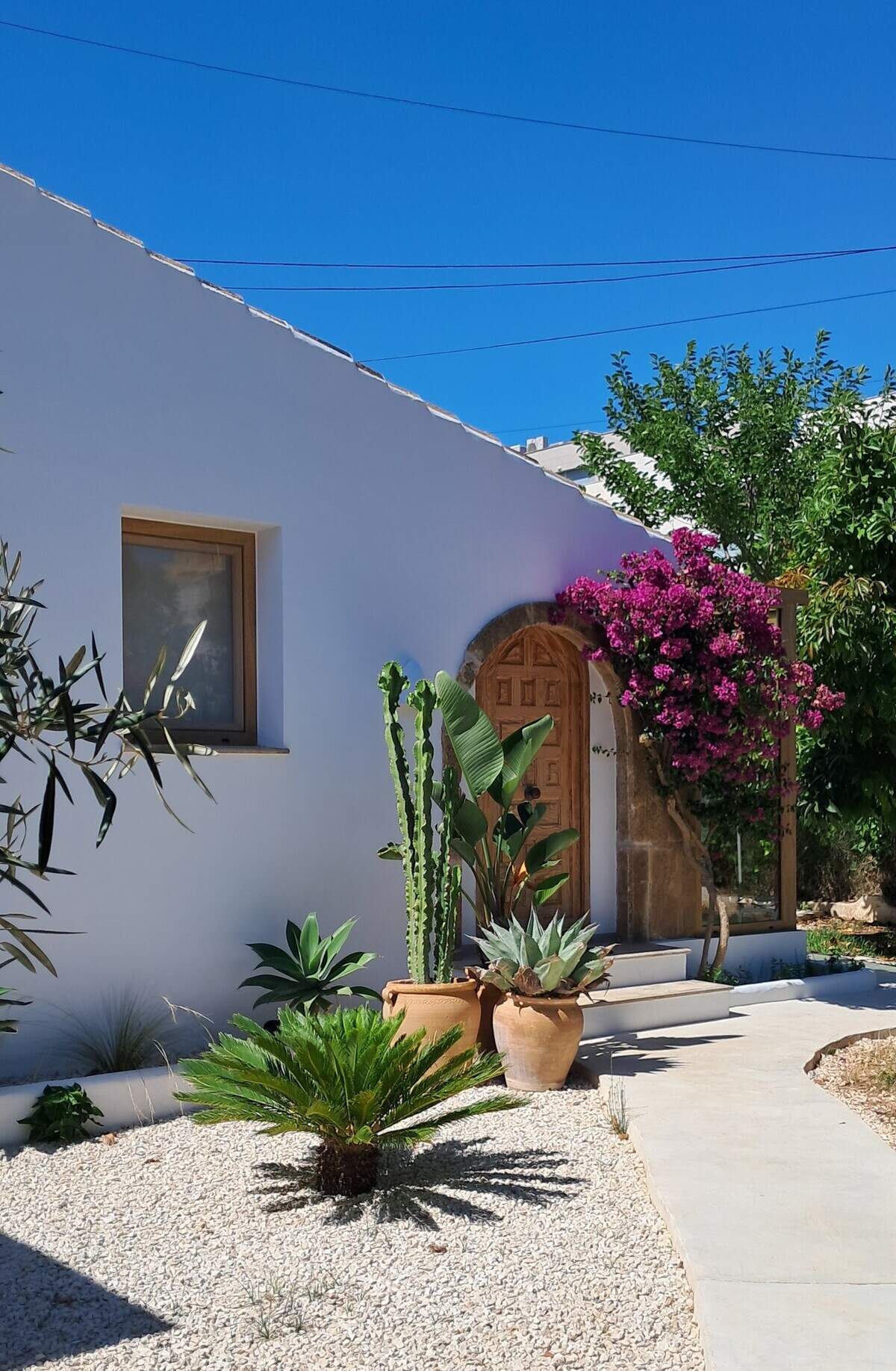 El turismo a día de hoy es el principal renglón económico, y un generador de riqueza. Por ejemplo, este chalet para alquiler.